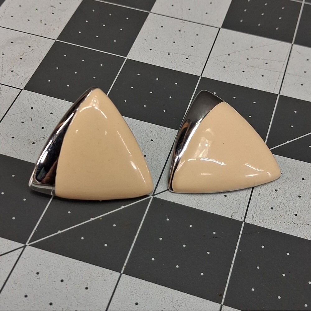 Vintage Monet Signed Triangle Clip On Earrings Cream Beige Enamel Silver Tone